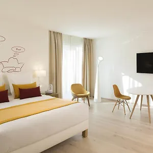 The Passage - Urban Retreat Отель